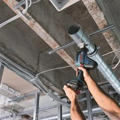 Bosch Compact Reciprocating Saw - 18V -Bosch Tools Sales 2022 330609684 AlternateImage2 l