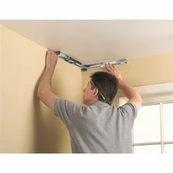 Bosch Digital Angle Finder -Bosch Tools Sales 2022 330622795 AlternateImage2 l