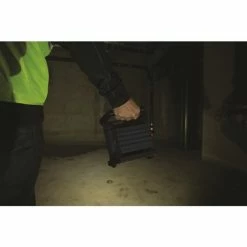 Bosch Connected LED Floodlight (Bare Tool) - 18 V 9 Bosch Connected LED Floodlight (Bare Tool) - 18 V -Bosch Tools Sales 2022 330746740 AlternateImage4 l